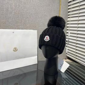 Chapéu MONCLER  