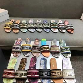 Dior 2025 novo verão couro genuíno carta bordado roupa externa chinelos femininos-2336  