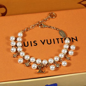 Louis Vuitton LV ouro metal fina cadeia pérola carta flor pendente pulseira-3655  