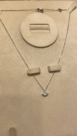 Bulgari pequeno fã completo diamante ouro branco colar-3896  