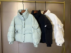 Prada novo design triangular saco branco pato para baixo e ganso para baixo curto puffer jaqueta-5340  