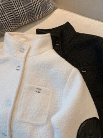 Chanel nova jaqueta acolchoada curta com fechamento botão e colarinho stand-up-5372  